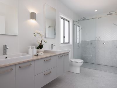 160 Mirador Drive, Merimbula