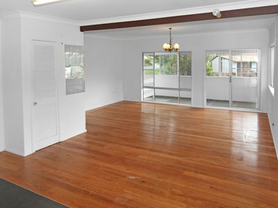 8A Leguna Cres, Forster