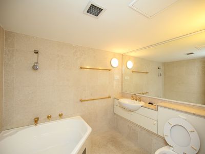 1101 / 12 Glen Street, Milsons Point