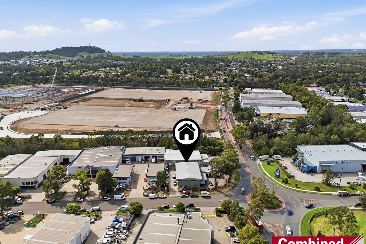 1 & 2 / 2 Samantha Place, Smeaton Grange