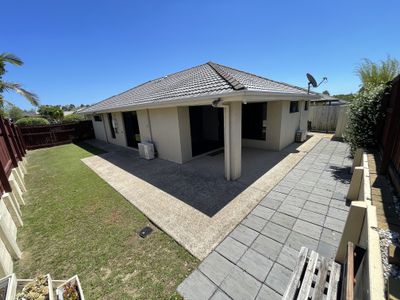 16 Nullarbor Circuit, North Lakes