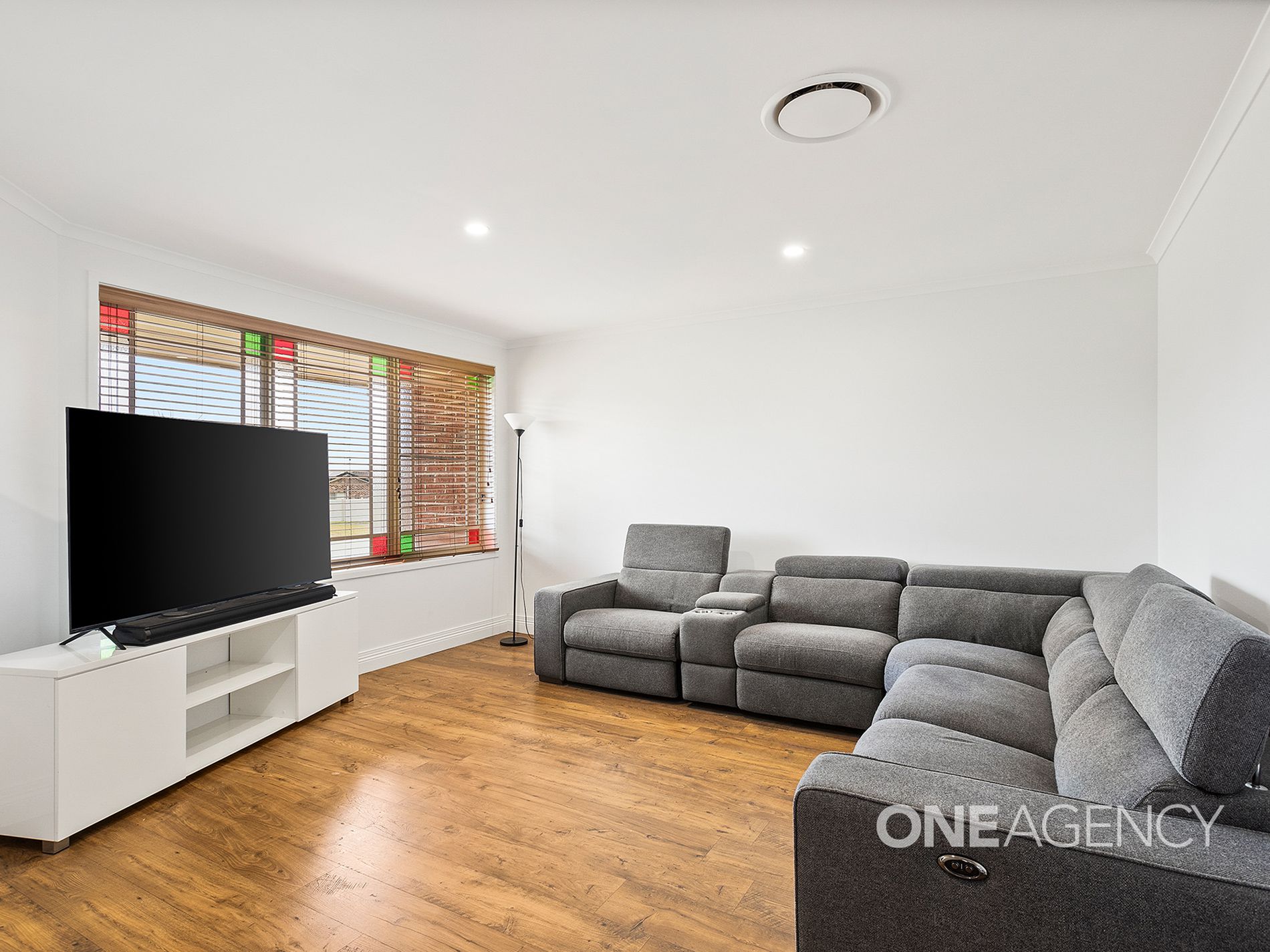 62 Church Street, Albion Park