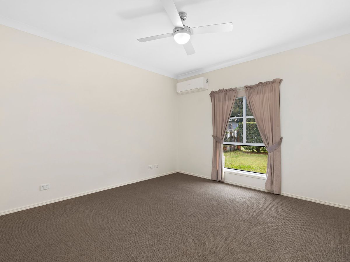 53 Glen Holm Street, Mitchelton