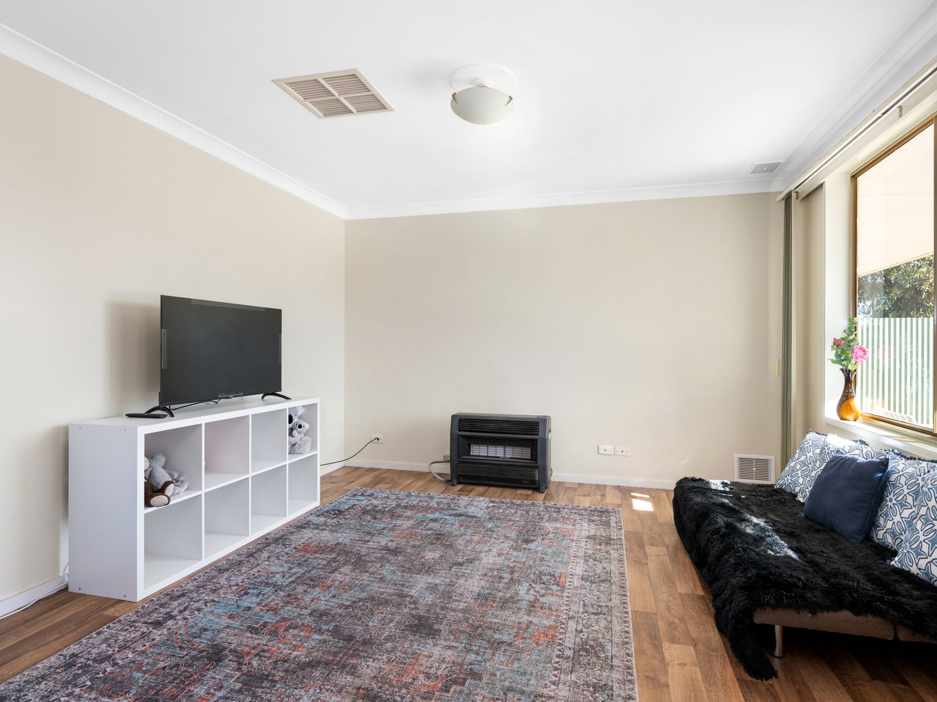 4 Watts Close, Boulder