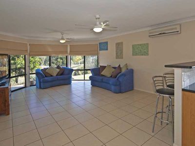 2 Paroo Place, Karalee