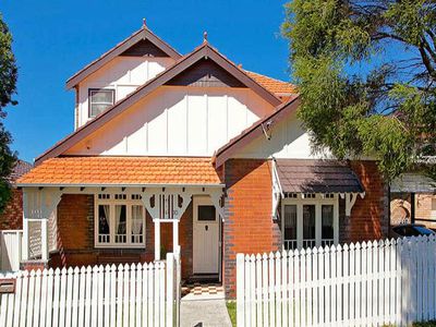 10 Waratah Street, Arncliffe