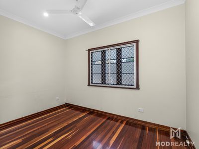 121 Brisbane Road, Booval