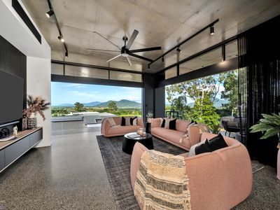 22 Akame Avenue, Caravonica