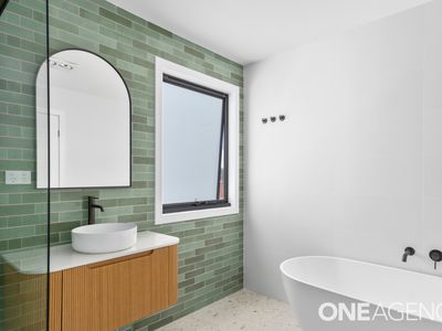 3 / 83 Pur Pur Avenue, Lake Illawarra