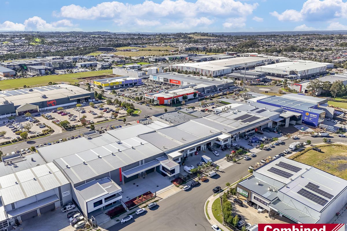 8 Cobar Place, Gregory Hills