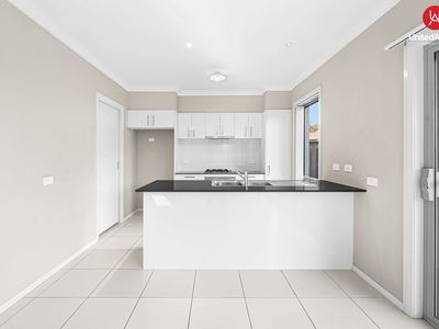 11 Parklands Circuit, Elizabeth Hills