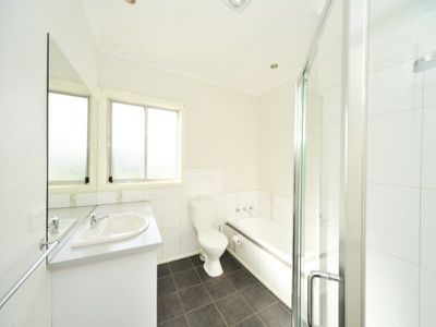 15 Yandong Street, White Hills