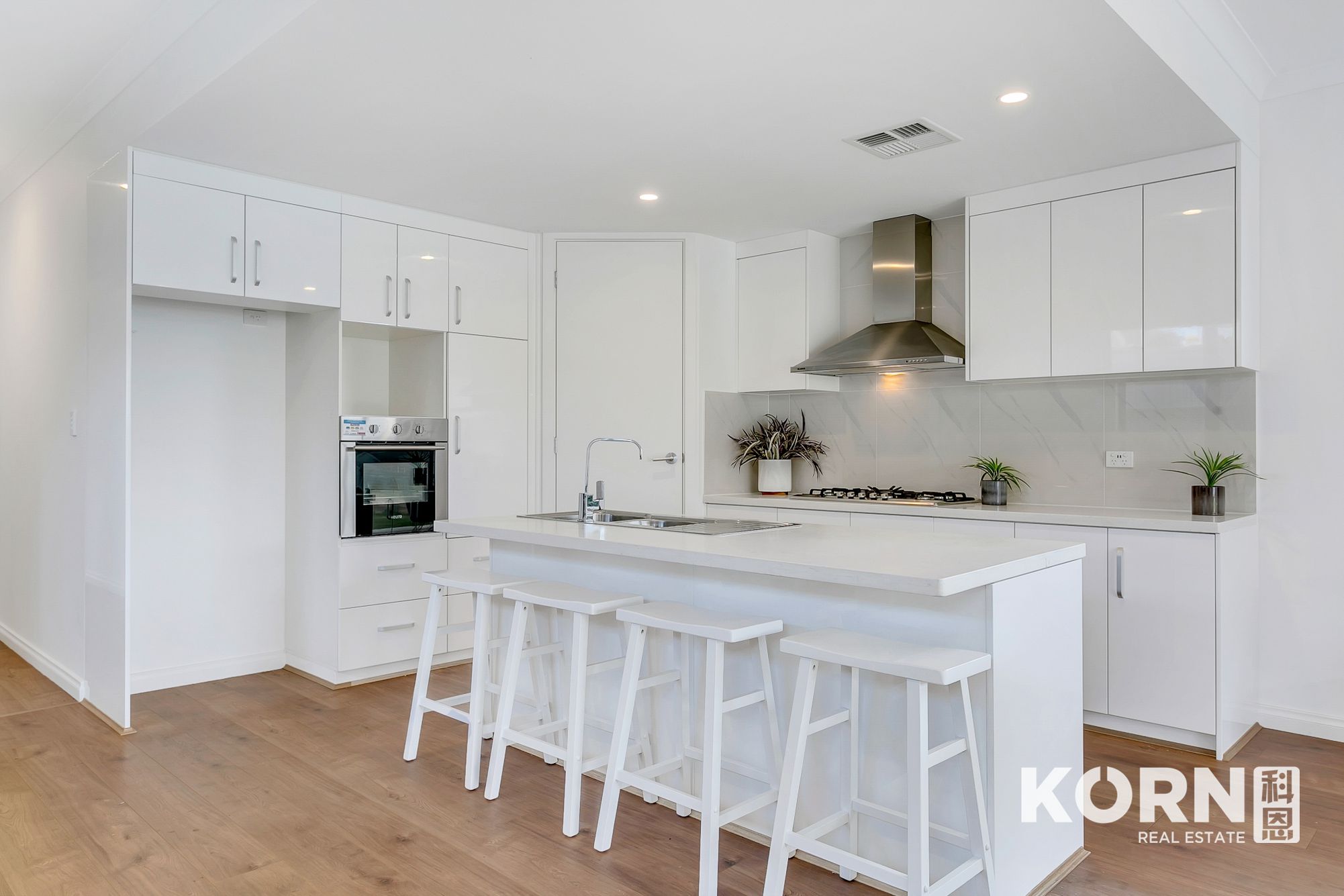 15B Jury Avenue, Rostrevor