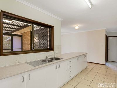6 Trisha Court, Scarness
