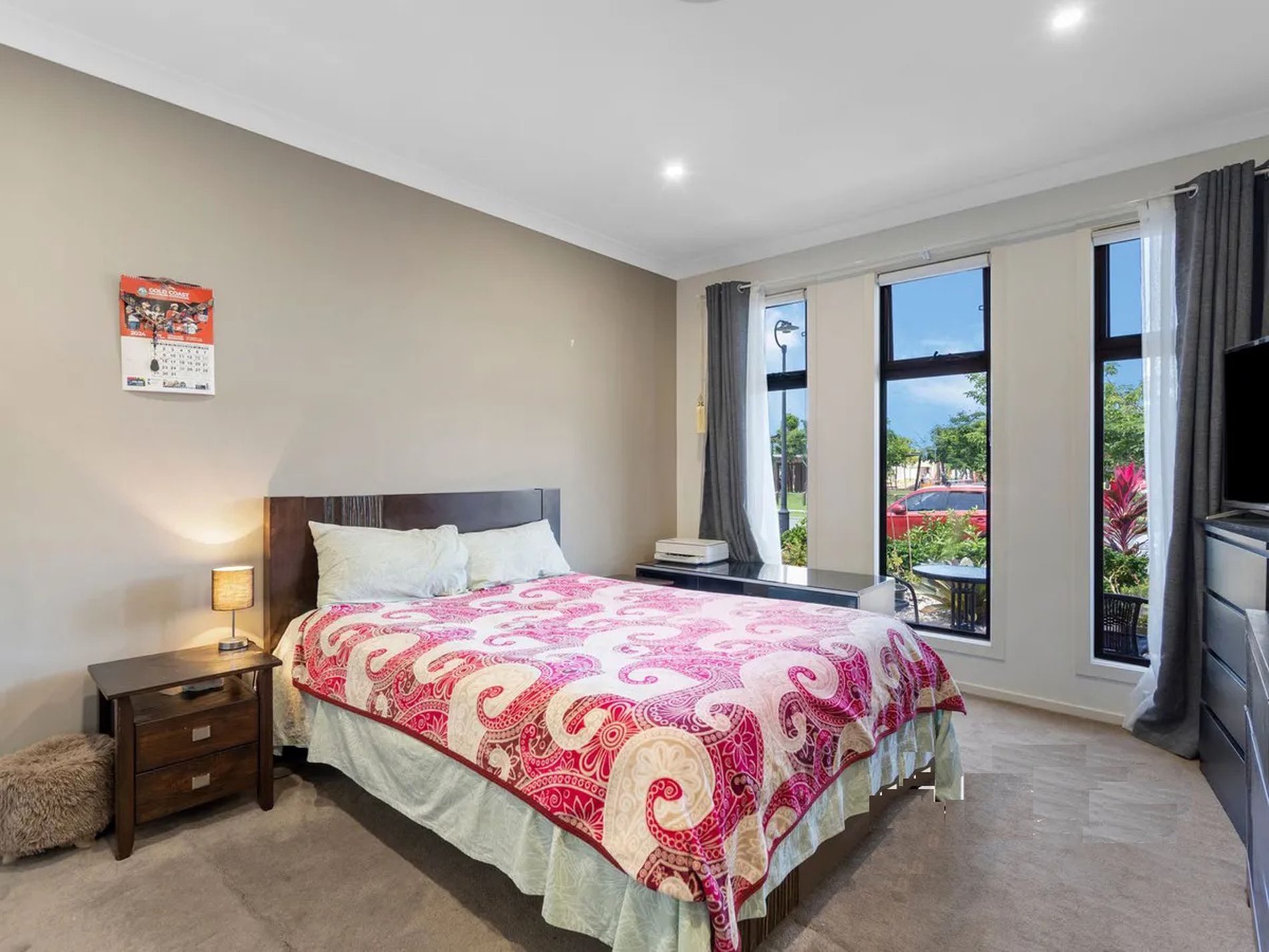 4 Laurel Drive, Helensvale