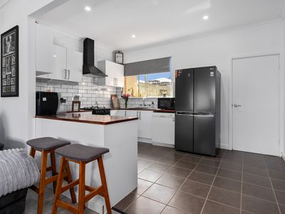 3B Eureka Street, Hannans