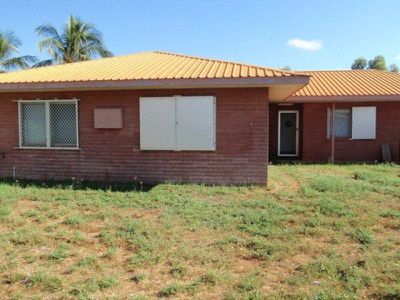 7 Steamer Avenue, South Hedland