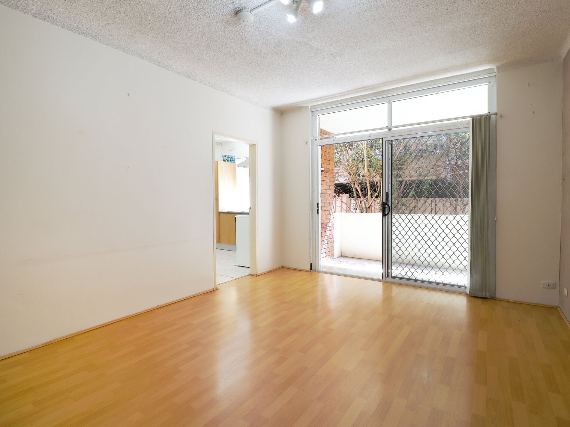 3 / 12 Queen Street, Arncliffe