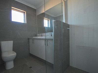 11 Minderoo Avenue, South Hedland