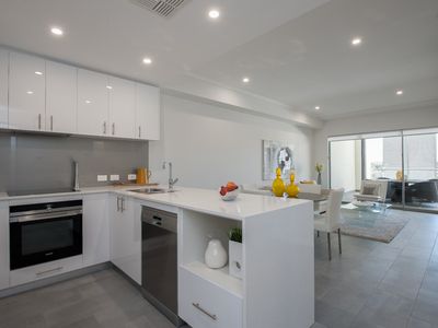 Unit 6/95 Flora Terrace, North Beach