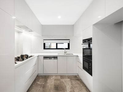 13 Monument Drive, Castle Hill