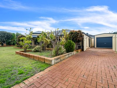 2 Greenwich Parade, Canning Vale