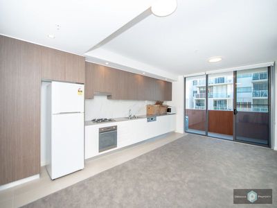 410 / 10B Charles Street, Canterbury