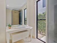 59 Theatre Drive, Benowa