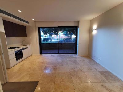 8 / 3 Ascot Street, Kensington