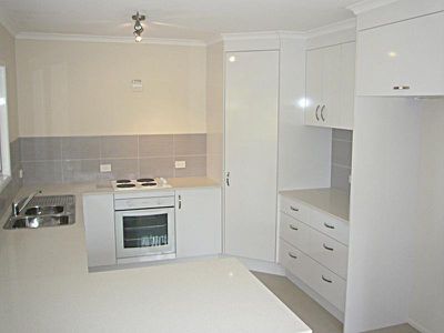 19 Wootton Crescent, Springwood