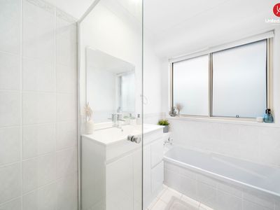 8 Riddell Street, West Hoxton