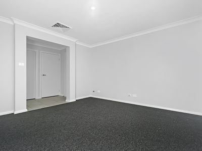 6 Apsley Crescent, Dubbo