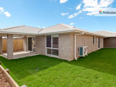 88 South Quarter Drive, Loganlea