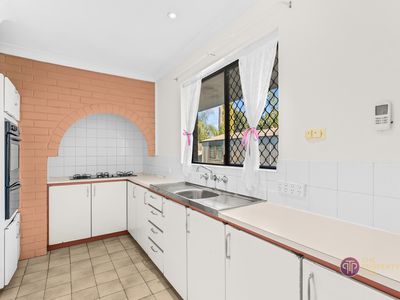 32 Merley Way, Parkwood