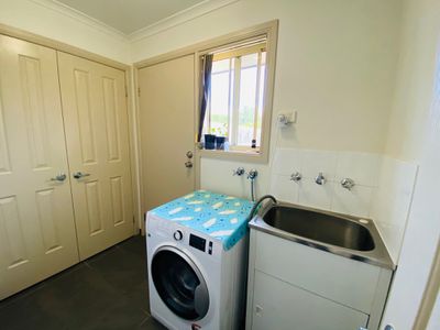 32 Kerford Crescent, Point Cook