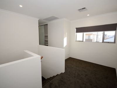 14 Alliance Loop, Willetton