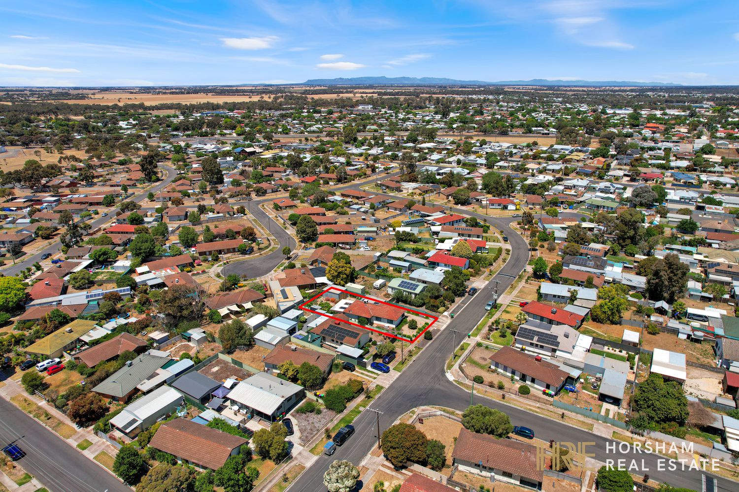 20 Felstead Avenue, Horsham