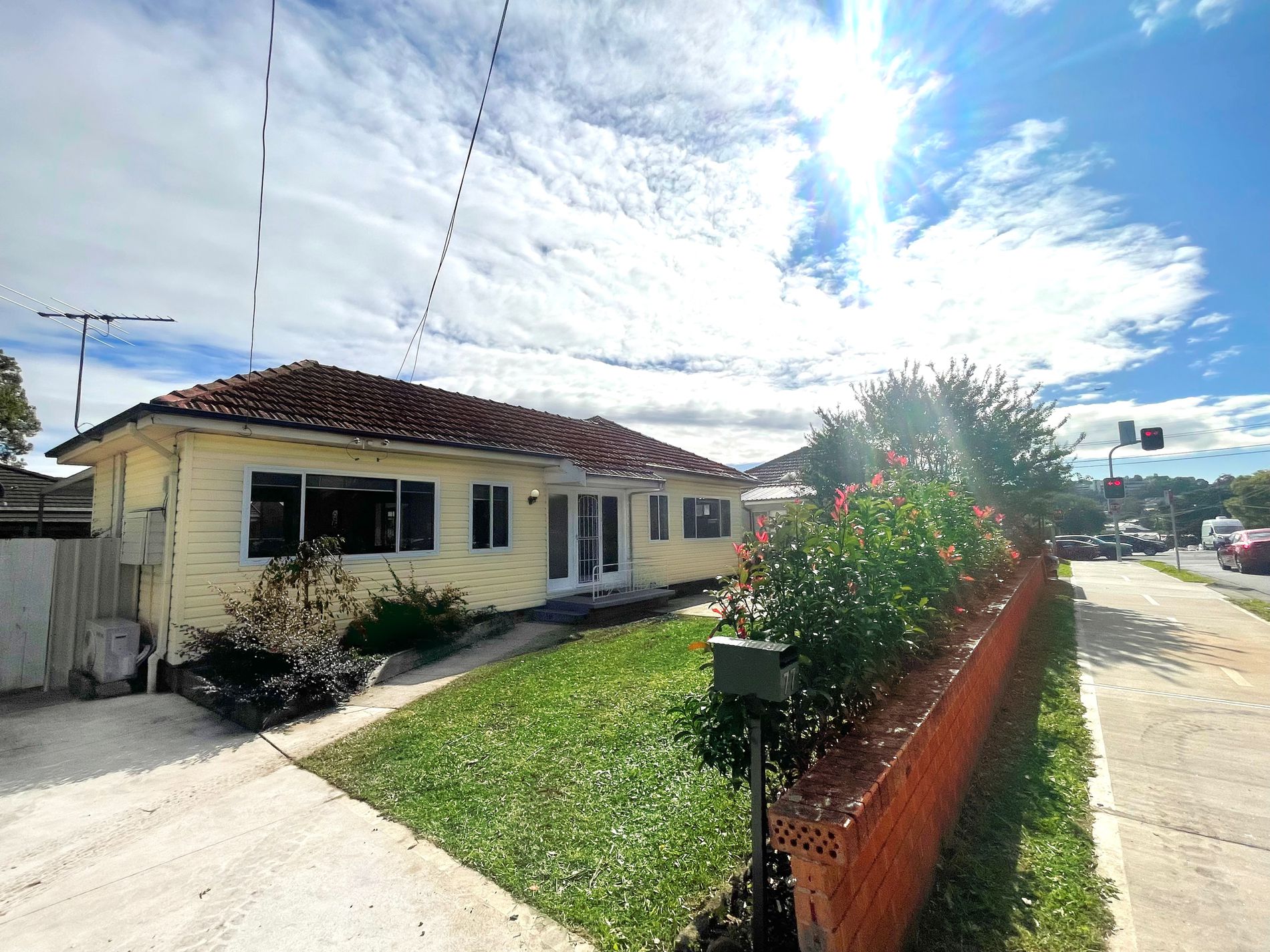 77 Bowden Street, Ryde