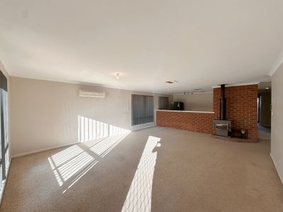 2 / 3 Kitchener Road, Kalgoorlie