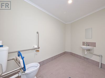 4 / 5 Parkes Street, Cockburn Central