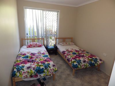1 / 8 Kingston Way, Raceview