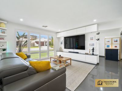 8 Soundview Rise, Yangebup