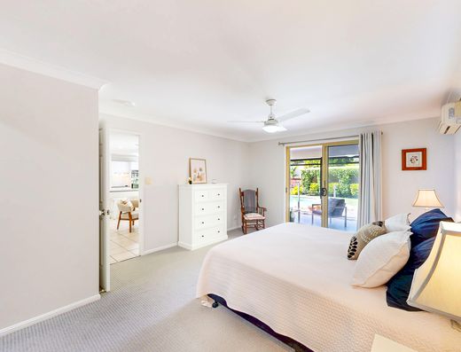 Elevated, Private & Perfectly Presented image 11