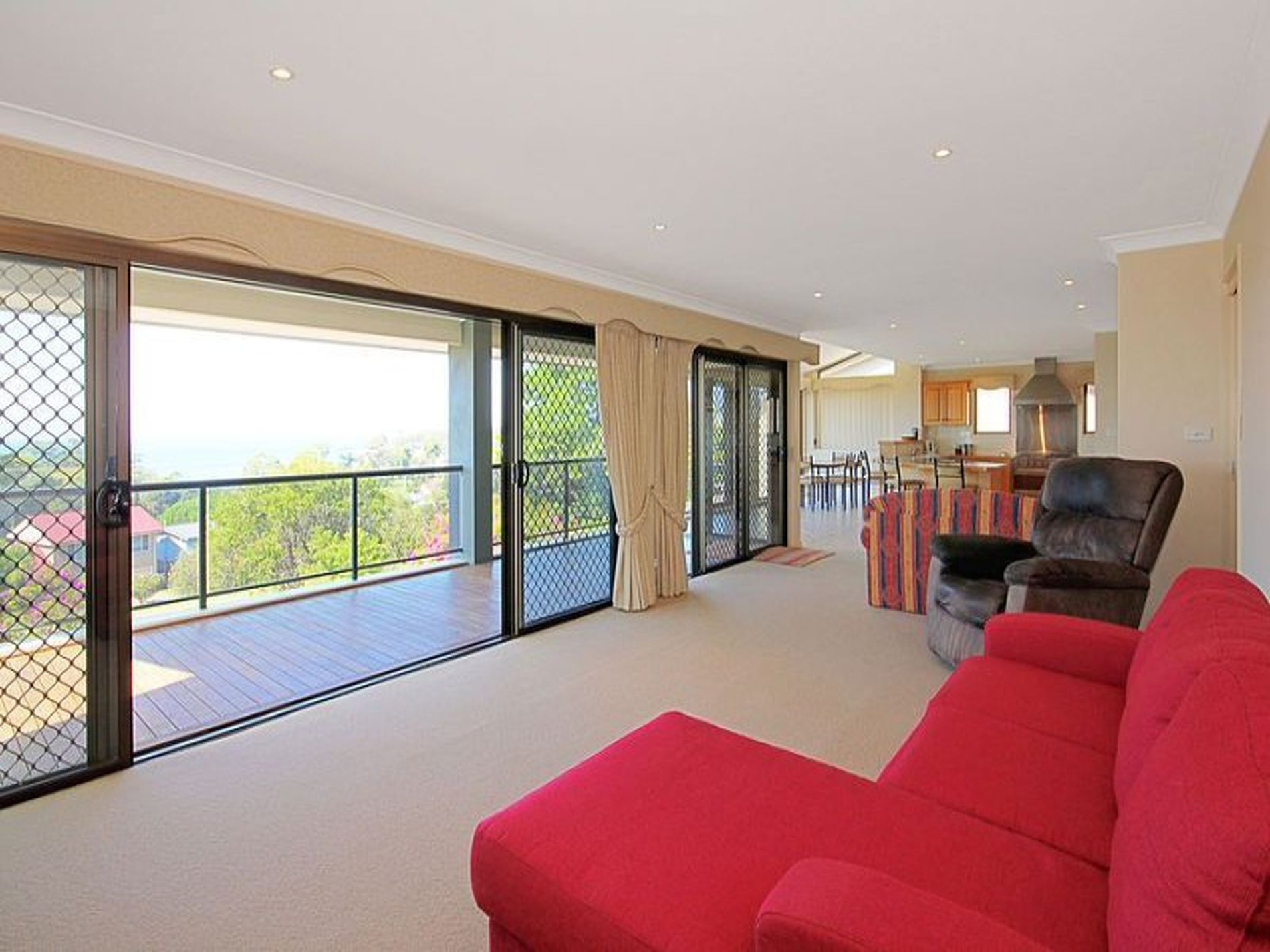 40 Seaview Street, Mollymook