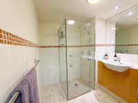 A8 / 100 Bowen Terrace , Fortitude Valley