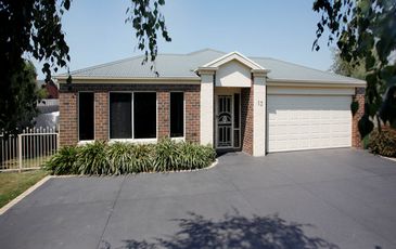 13 Highton Court, Beaconsfield