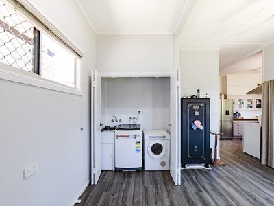 33 High Street, North Mackay