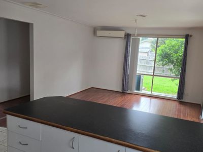 7 Amity Way, Cranbourne West