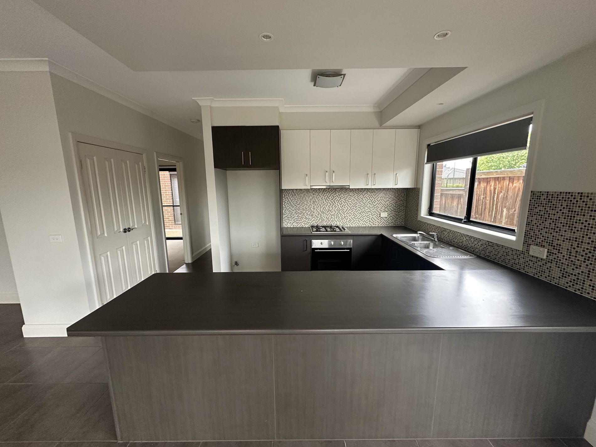 1 / 159 Botanica Springs Boulevard, Brookfield