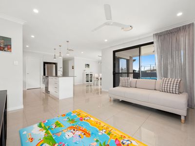 73 Canopus Street, Bridgeman Downs